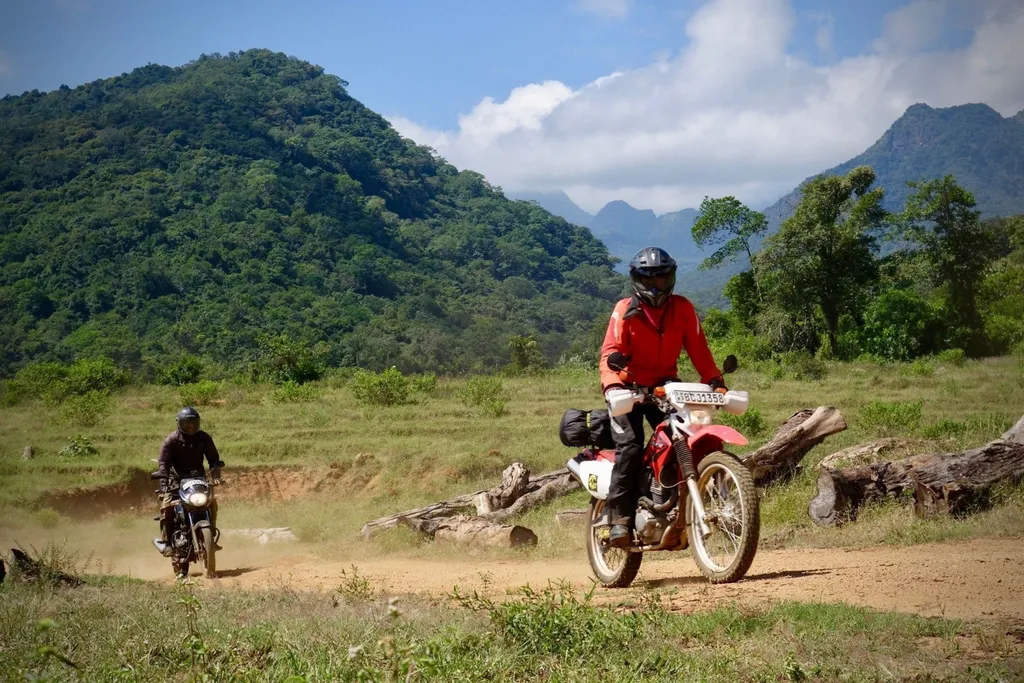 Motorradreise Sri Lanka mit Guide – Enduro-Tour