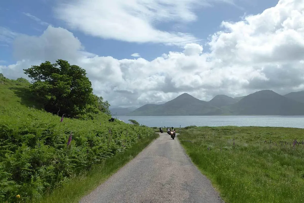 Day 11: Through the Borders to the Ferry