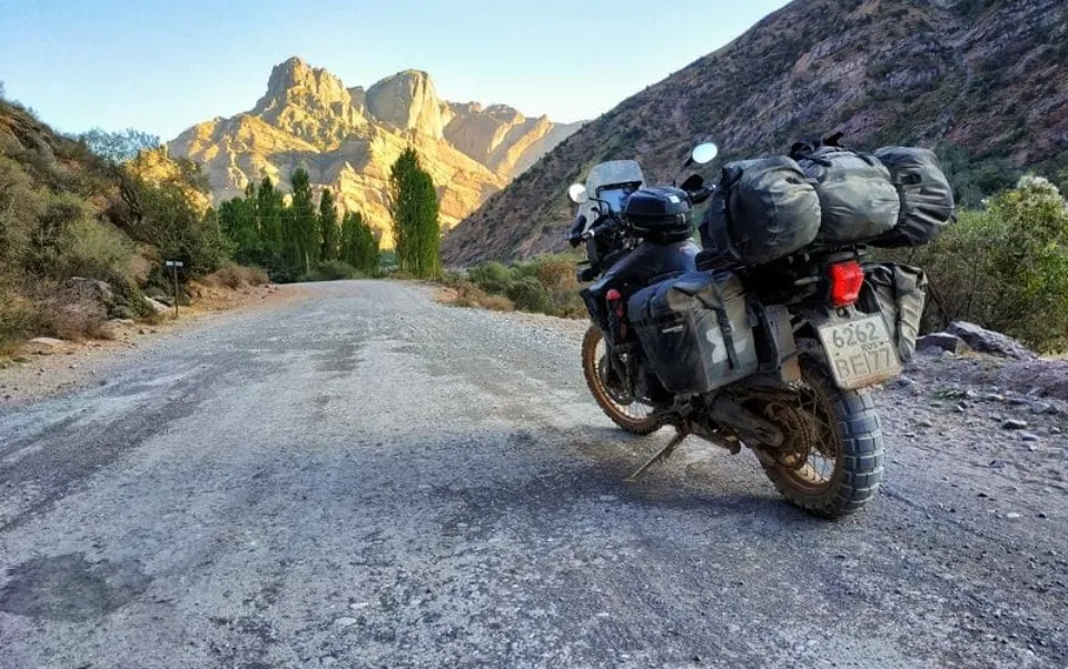 Motorradreise Pamir Highway – Zentralasien Motorradtour – Bild 2