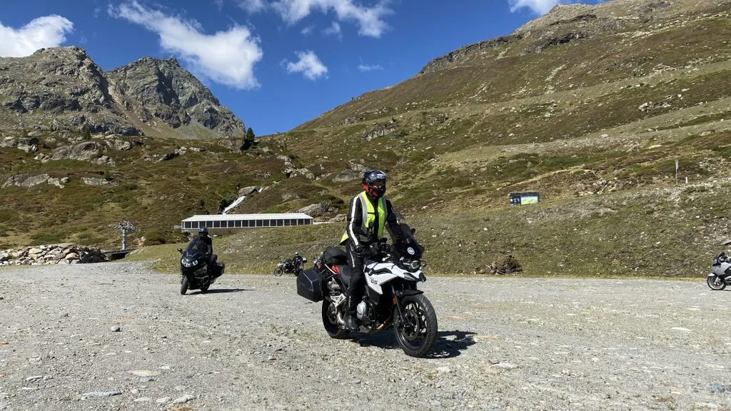 Unterwegs auf einer geführten Motorradtour mit Motourismo