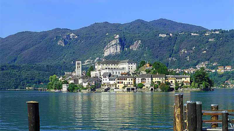 Day 5: Three-Lakes Tour to Lake Como